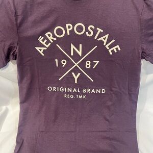 Aeropostale Maroon Graphic T-Shirt
